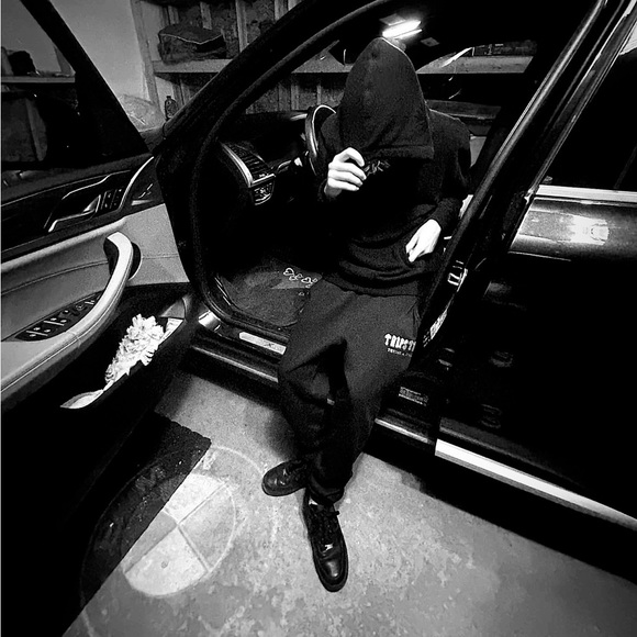 Meet your Posher, Kai - Picture 1 of 1